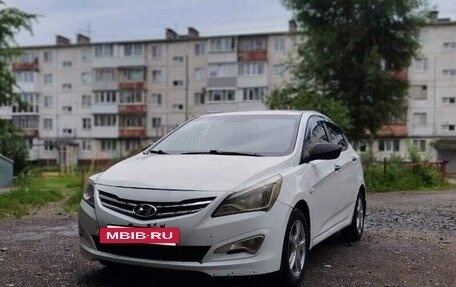 Hyundai Solaris II рестайлинг, 2015 год, 520 000 рублей, 24 фотография