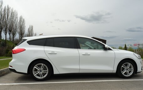 Ford Focus IV, 2019 год, 1 680 000 рублей, 2 фотография