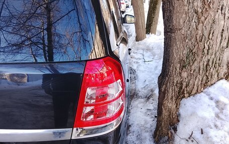 Opel Zafira B, 2011 год, 700 000 рублей, 7 фотография