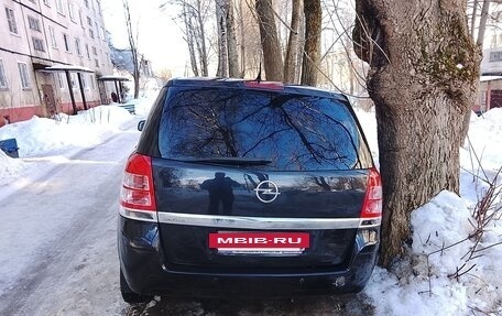 Opel Zafira B, 2011 год, 700 000 рублей, 9 фотография