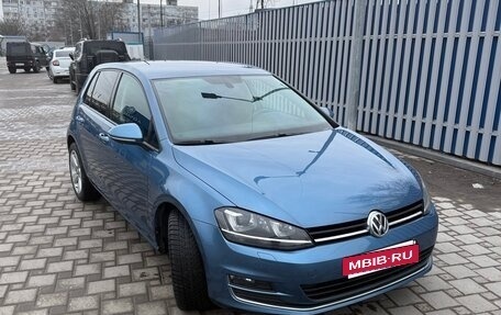 Volkswagen Golf VII, 2015 год, 1 420 000 рублей, 33 фотография