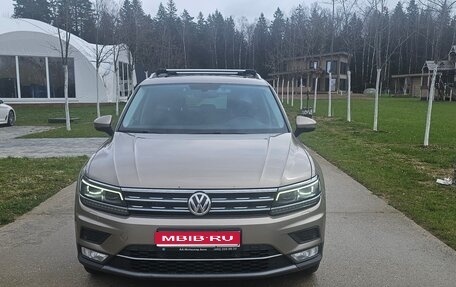 Volkswagen Tiguan II, 2017 год, 2 450 000 рублей, 1 фотография