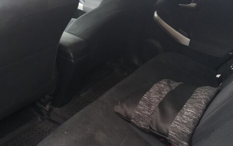 Toyota Prius, 2012 год, 900 000 рублей, 5 фотография