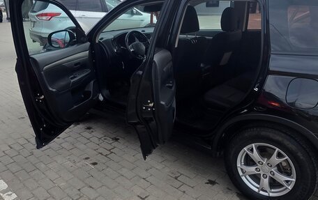 Mitsubishi Outlander III рестайлинг 3, 2016 год, 1 980 000 рублей, 19 фотография