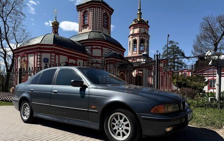 BMW 5 серия, 1999 год, 550 000 рублей, 4 фотография