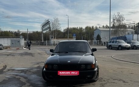 BMW 5 серия, 1991 год, 610 000 рублей, 3 фотография