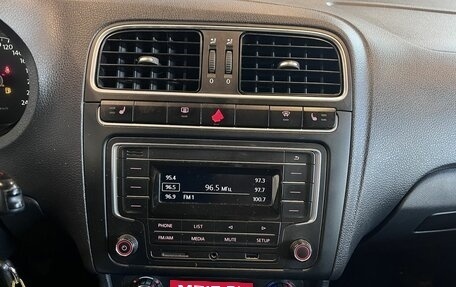 Volkswagen Polo VI (EU Market), 2013 год, 575 000 рублей, 13 фотография