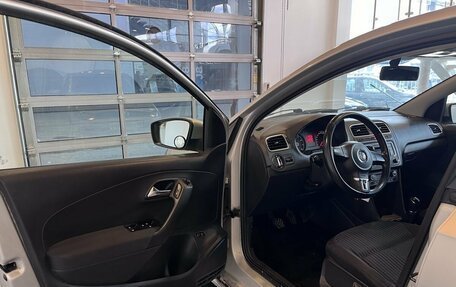Volkswagen Polo VI (EU Market), 2013 год, 575 000 рублей, 21 фотография