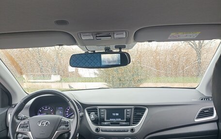 Hyundai Solaris II рестайлинг, 2017 год, 1 120 000 рублей, 7 фотография