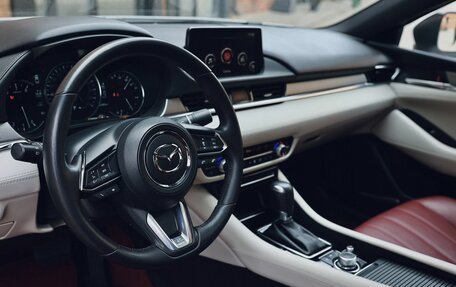 Mazda 6, 2021 год, 2 900 000 рублей, 11 фотография