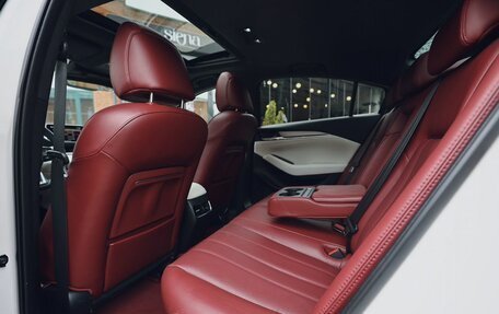 Mazda 6, 2021 год, 2 900 000 рублей, 33 фотография