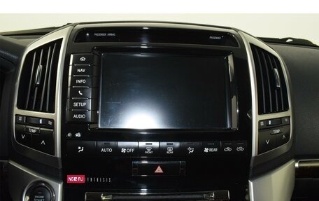 Toyota Land Cruiser 200, 2014 год, 3 589 000 рублей, 15 фотография