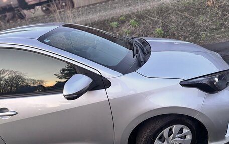 Toyota Yaris, 2021 год, 1 200 000 рублей, 8 фотография