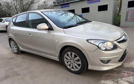 Hyundai i30 I, 2011 год, 690 000 рублей, 3 фотография