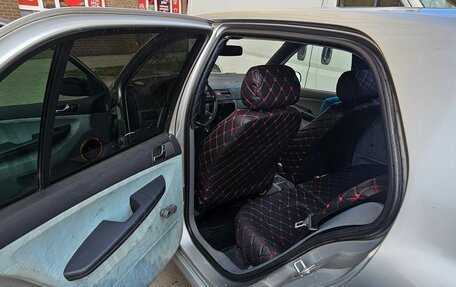 Skoda Fabia I, 2001 год, 200 000 рублей, 8 фотография