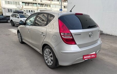 Hyundai i30 I, 2011 год, 690 000 рублей, 4 фотография