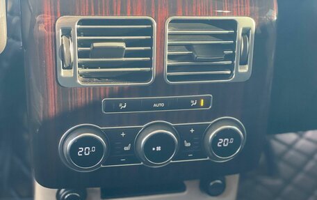 Land Rover Range Rover IV рестайлинг, 2014 год, 3 390 000 рублей, 28 фотография