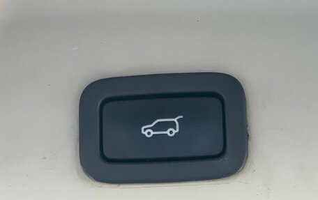 Land Rover Range Rover IV рестайлинг, 2014 год, 3 390 000 рублей, 32 фотография