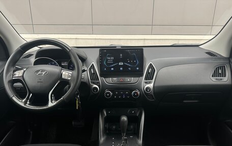 Hyundai ix35 I рестайлинг, 2011 год, 1 099 000 рублей, 16 фотография
