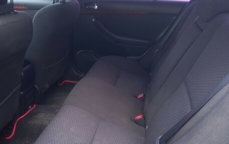 Toyota Avensis III рестайлинг, 2006 год, 650 000 рублей, 5 фотография