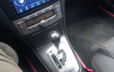 Toyota Avensis III рестайлинг, 2006 год, 650 000 рублей, 8 фотография