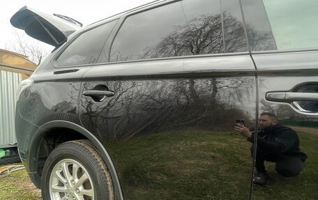 Mitsubishi Outlander III рестайлинг 3, 2014 год, 1 390 000 рублей, 25 фотография