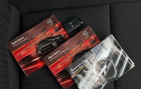 Opel Astra J, 2011 год, 710 000 рублей, 14 фотография