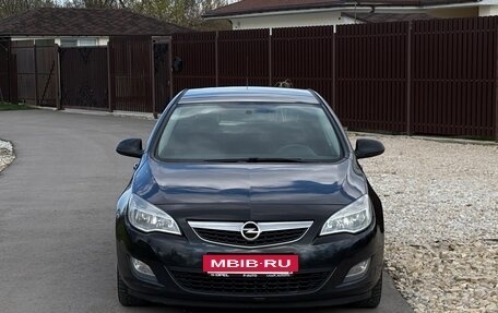 Opel Astra J, 2011 год, 710 000 рублей, 8 фотография