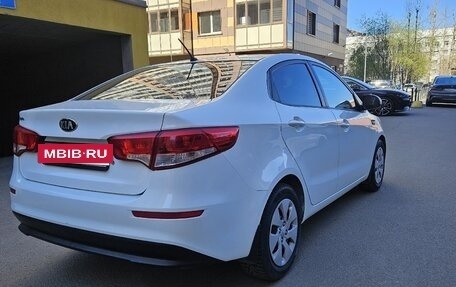 KIA Rio III рестайлинг, 2015 год, 720 000 рублей, 3 фотография