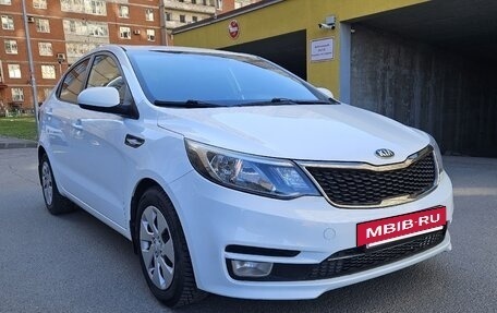 KIA Rio III рестайлинг, 2015 год, 720 000 рублей, 2 фотография