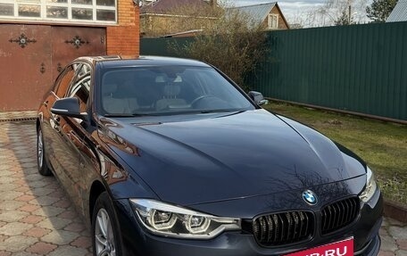 BMW 3 серия, 2017 год, 2 400 000 рублей, 1 фотография