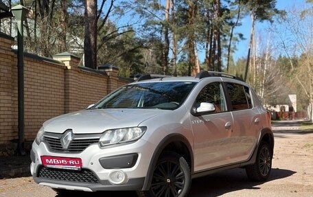 Renault Sandero II рестайлинг, 2016 год, 1 070 000 рублей, 1 фотография