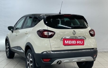 Renault Kaptur I рестайлинг, 2017 год, 1 720 000 рублей, 6 фотография