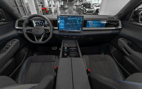 Volkswagen Teramont, 2026 год, 6 000 000 рублей, 8 фотография