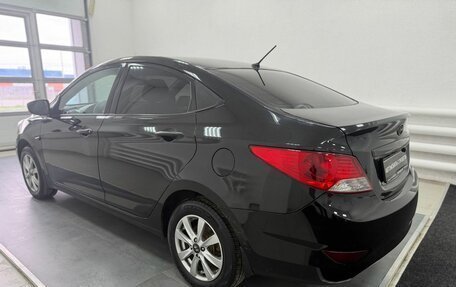 Hyundai Solaris II рестайлинг, 2012 год, 749 000 рублей, 6 фотография