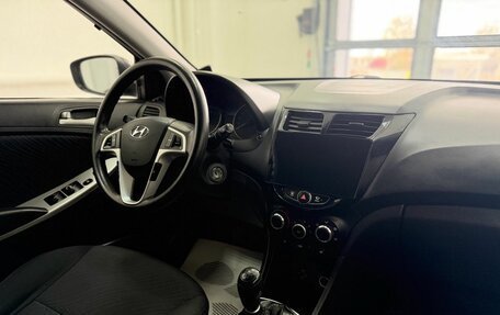 Hyundai Solaris II рестайлинг, 2012 год, 749 000 рублей, 9 фотография