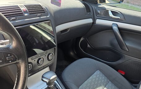 Skoda Octavia, 2012 год, 1 300 000 рублей, 17 фотография