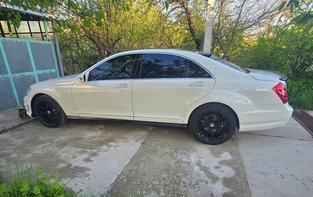 Mercedes-Benz S-Класс, 2008 год, 1 400 000 рублей, 6 фотография