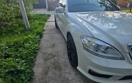 Mercedes-Benz S-Класс, 2008 год, 1 400 000 рублей, 9 фотография