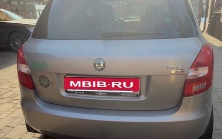 Skoda Fabia II, 2011 год, 570 000 рублей, 2 фотография