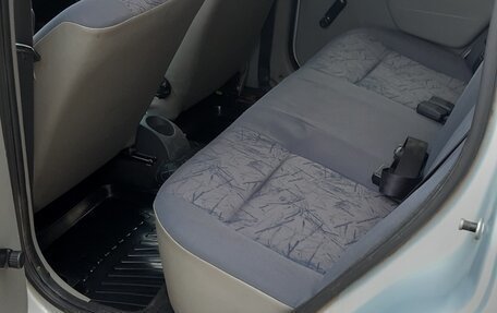 Renault Logan I, 2005 год, 230 000 рублей, 10 фотография