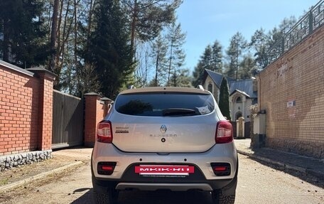 Renault Sandero II рестайлинг, 2016 год, 1 070 000 рублей, 7 фотография