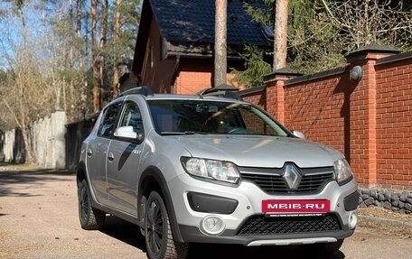 Renault Sandero II рестайлинг, 2016 год, 1 070 000 рублей, 3 фотография