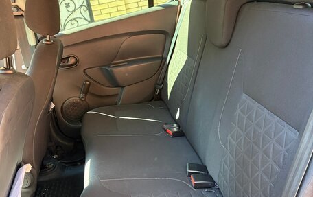 Renault Sandero II рестайлинг, 2016 год, 1 070 000 рублей, 25 фотография