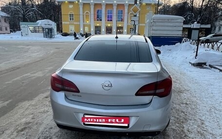 Opel Astra J, 2013 год, 535 000 рублей, 3 фотография