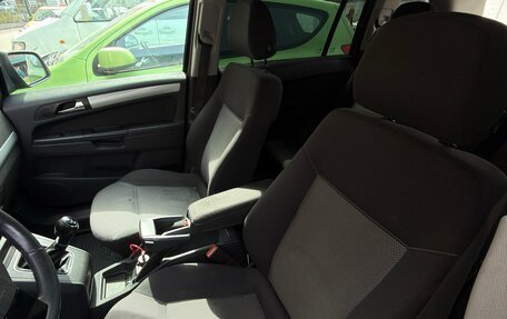 Opel Zafira B, 2011 год, 720 000 рублей, 19 фотография