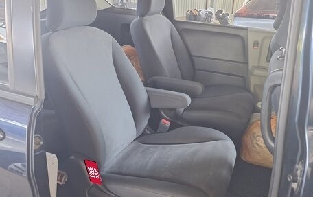 Honda Freed I, 2009 год, 950 000 рублей, 4 фотография