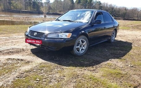 Toyota Camry, 1997 год, 320 000 рублей, 2 фотография