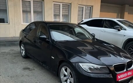 BMW 3 серия, 2010 год, 1 750 000 рублей, 2 фотография