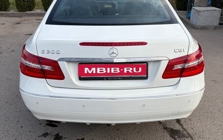 Mercedes-Benz E-Класс, 2011 год, 1 670 000 рублей, 3 фотография